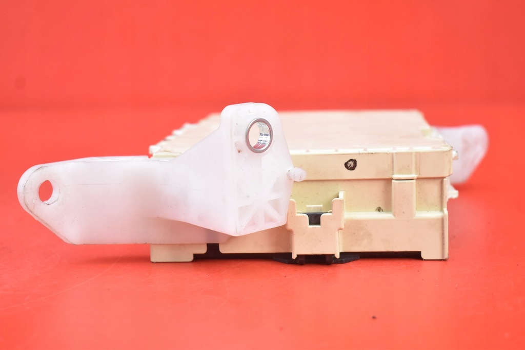 фото №5, Коробка предохранителей 89221-07041 toyota avalon xx40 3.5 v6 268 km 13-18