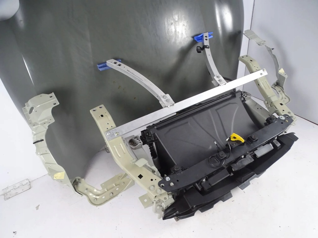 фото №7, Перед бампер передній капот лампа права ліва maserati granturismo m189 23+