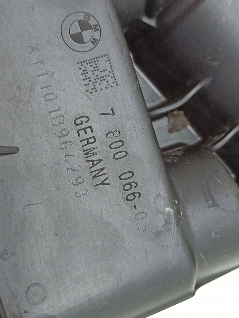 фото №10, Bmw 5 gt f07 2011 кронштейн / кронштейн фильтра масла 8512435