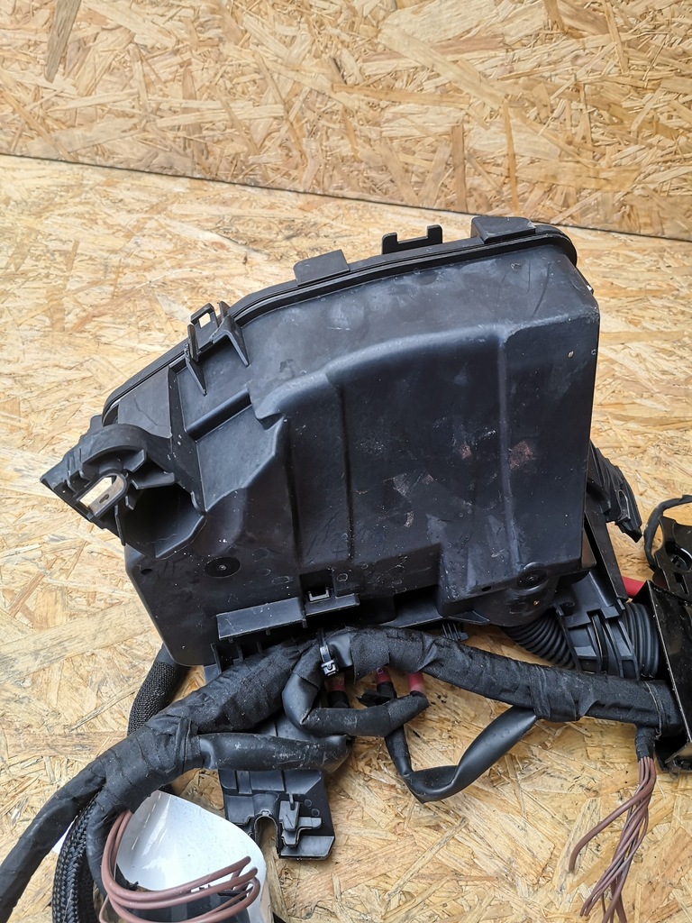 фото №6, Mercedes a-klasa w177 коробка предохранителей корпус предохранителей amg