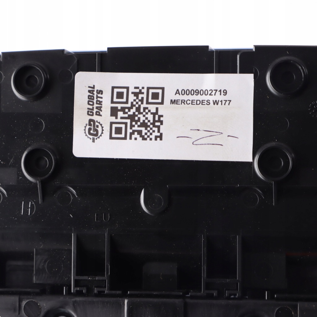 фото №12, Mercedes c118 w177 w247 лампа панель потолочный чёрный a0009002719