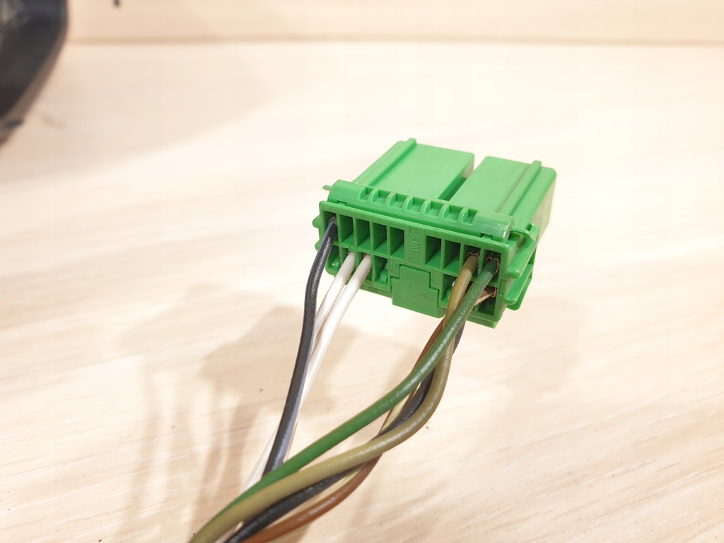 фото №14, Volvo s60 v70 ii lift зеркало правое 7pin 30716025