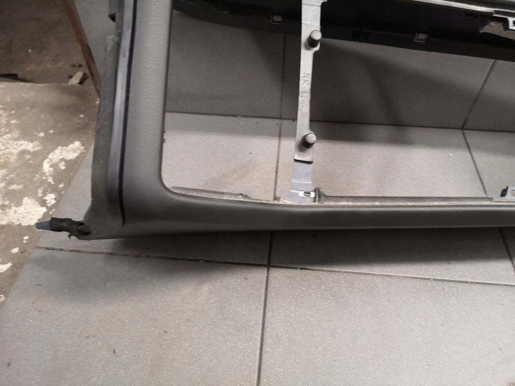 фото №8, Тунель середній чорний audi a8 d3 4e0863241d