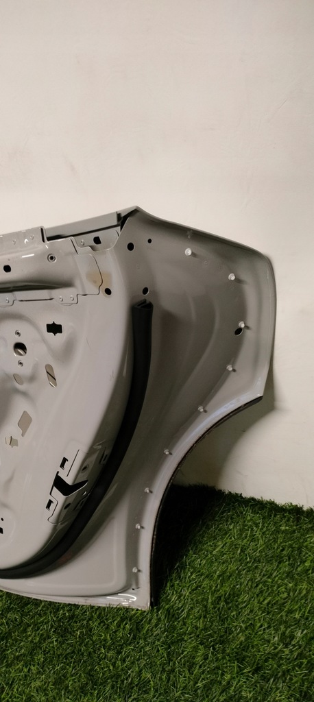 фото №7, Двері праве задня porsche taycan cross turismo 9j1