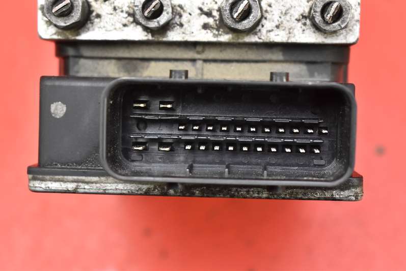 фото №8, Насос abs 51786687 alfa romeo 159 1.9 jtdm 150 km 05-11