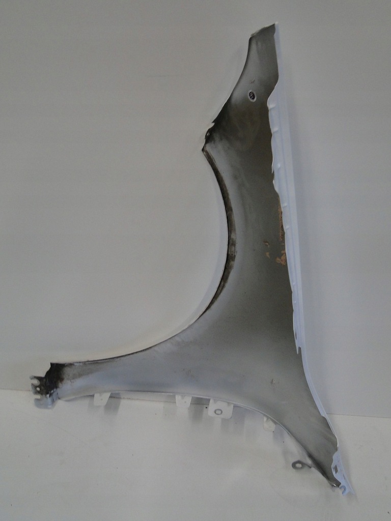 фото №13, Mercedes крыло правый передний белый перед cla 118 c118 x118 w118