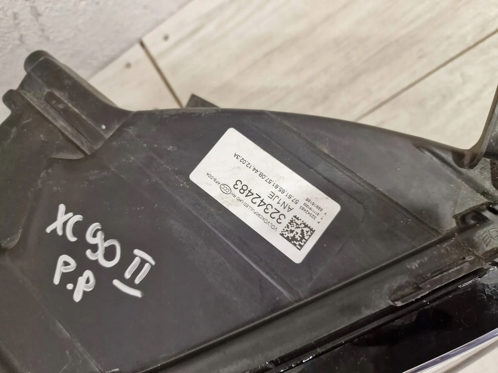 фото №6, Volvo xc90 ii - лампа права full led 32342483