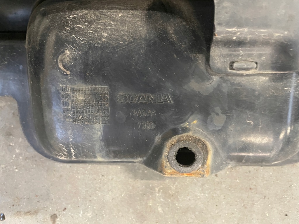 фото №12, Scania p 380 2009-2012 молдинг скло ліва/права 7321