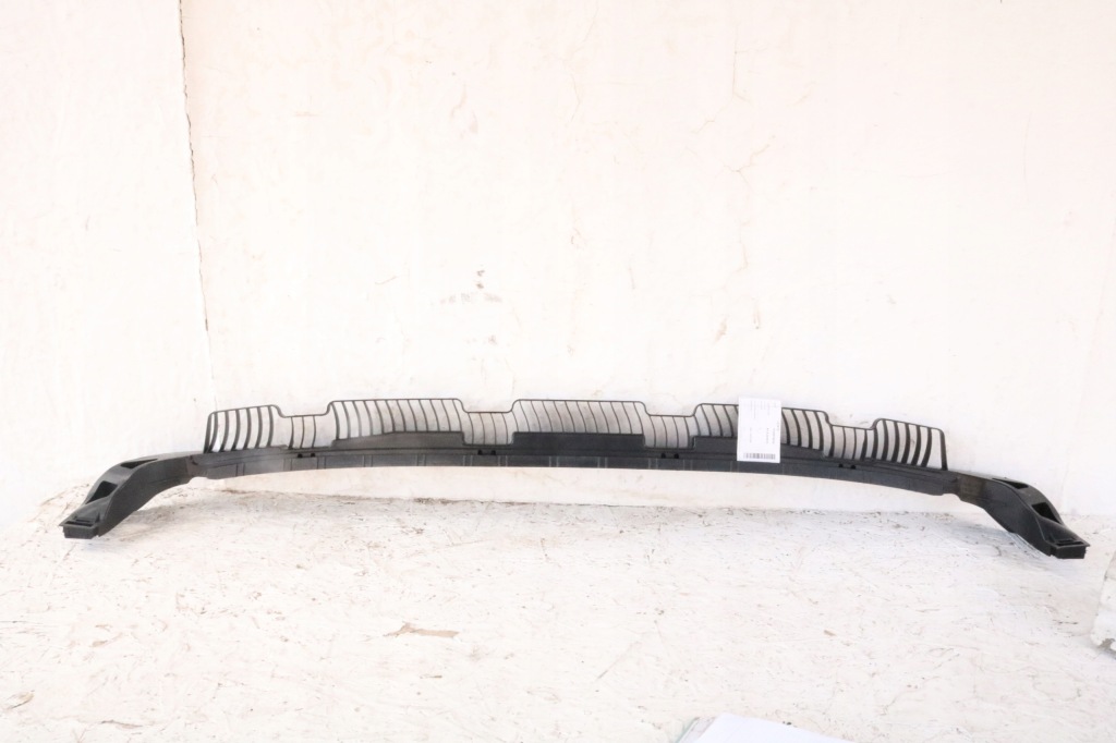 фото №1, Volkswagen оригинальный номер 510807863a направляющая бампера