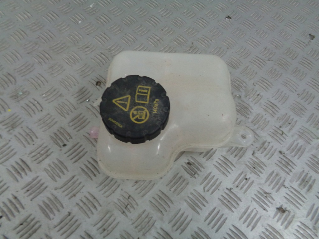 фото №1, Mg zs ev 2022 бак розширювальний