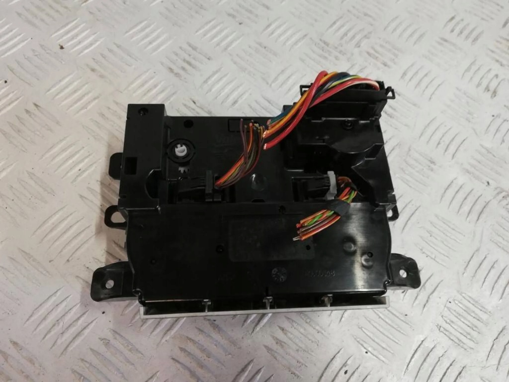 фото №4, Панель кондиционера mini countryman r60