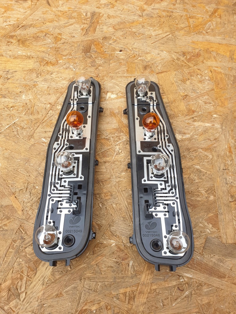 фото №1, Renault express вкладиш лампи задня