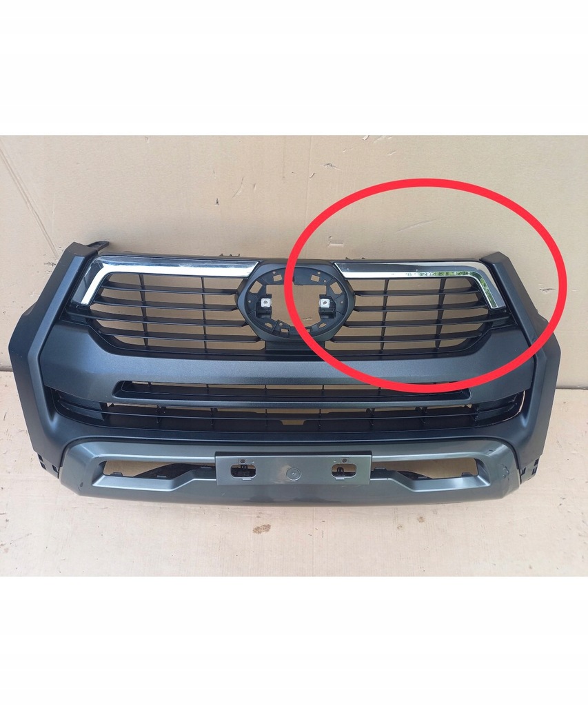 фото №1, Toyota hilux 2020 lift хром левый перед 53125yp050