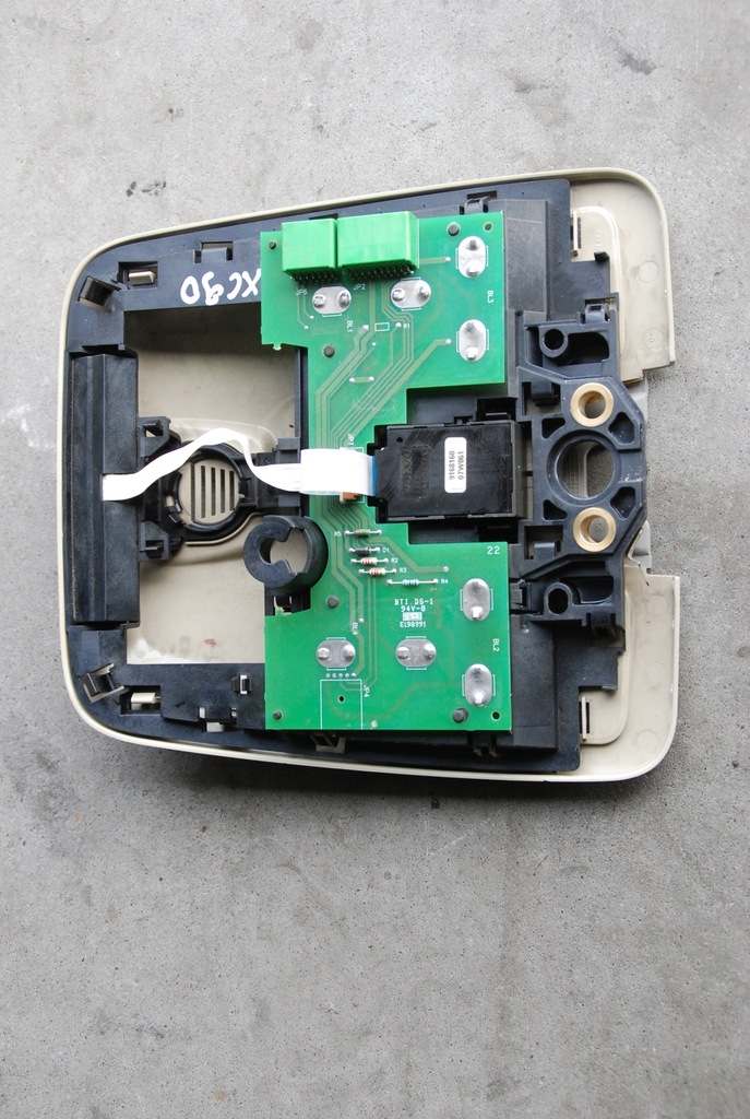 фото №4, Лампа освещение салона volvo xc70 i xc90 i