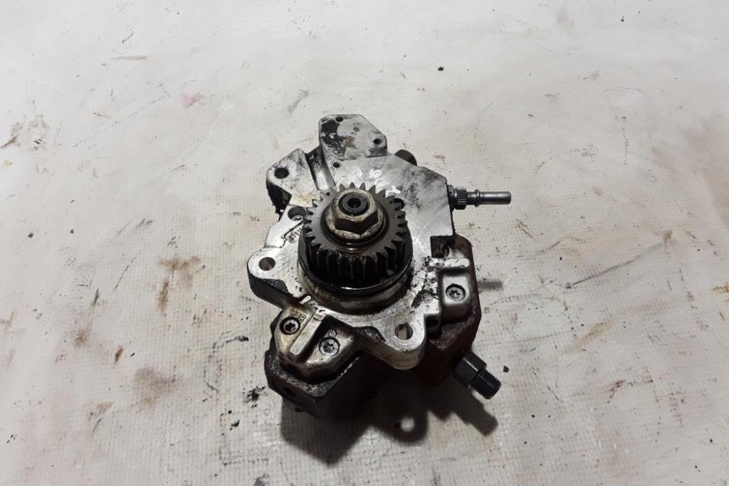 фото №1, Насос топлива renault grand scénic ii jm0/1_ 8200680077 2.0l дизель 110kw