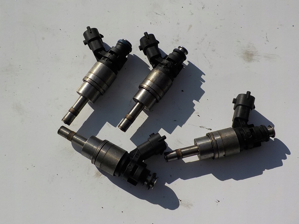 фото №1, Alfa romeo 159 2.2 jts форсунка 0261500023