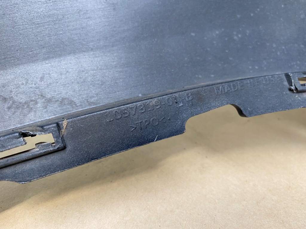 Бампер задняя tesla model s lift задний задний 2016- pdc 1057319-01-b Недорого