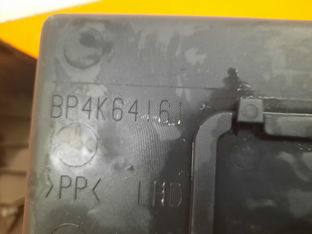 фото №5, Mazda 3 iii hb 03-06 бардачок пасажира bp4k64161