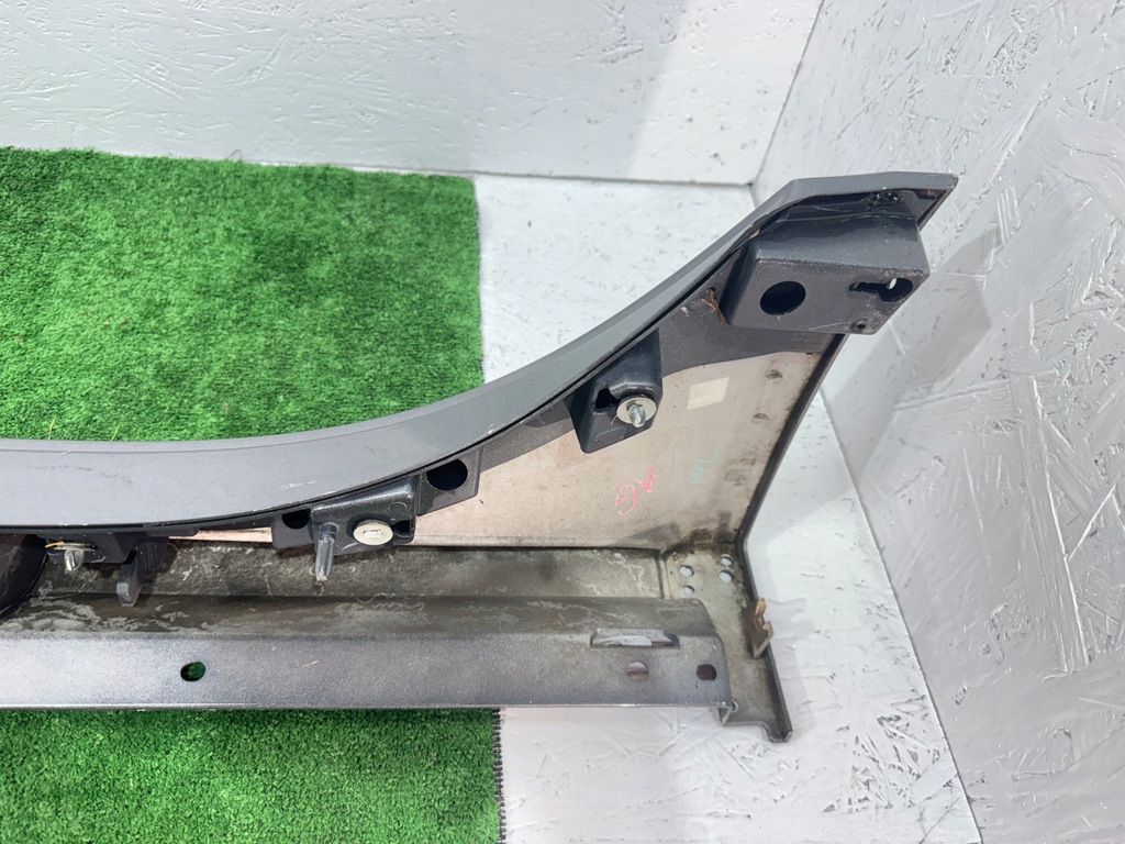 фото №15, Jaguar xe r-sport молдинг поріг поріг накладка права правий