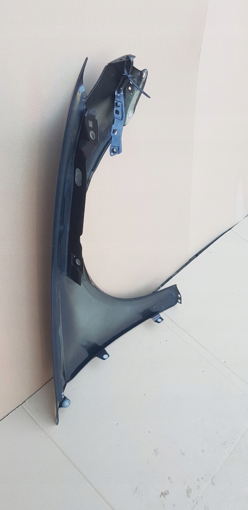 фото №7, Audi оригінальний номер 8v0821467e кронштейн крила передній l