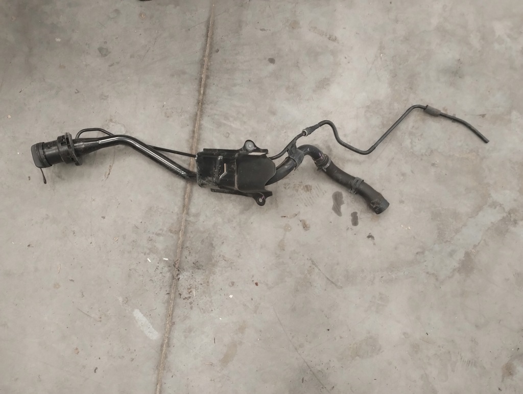 фото №1, Mazda 3 bp iv usa sedan труба заливної пального заливна горловина пального