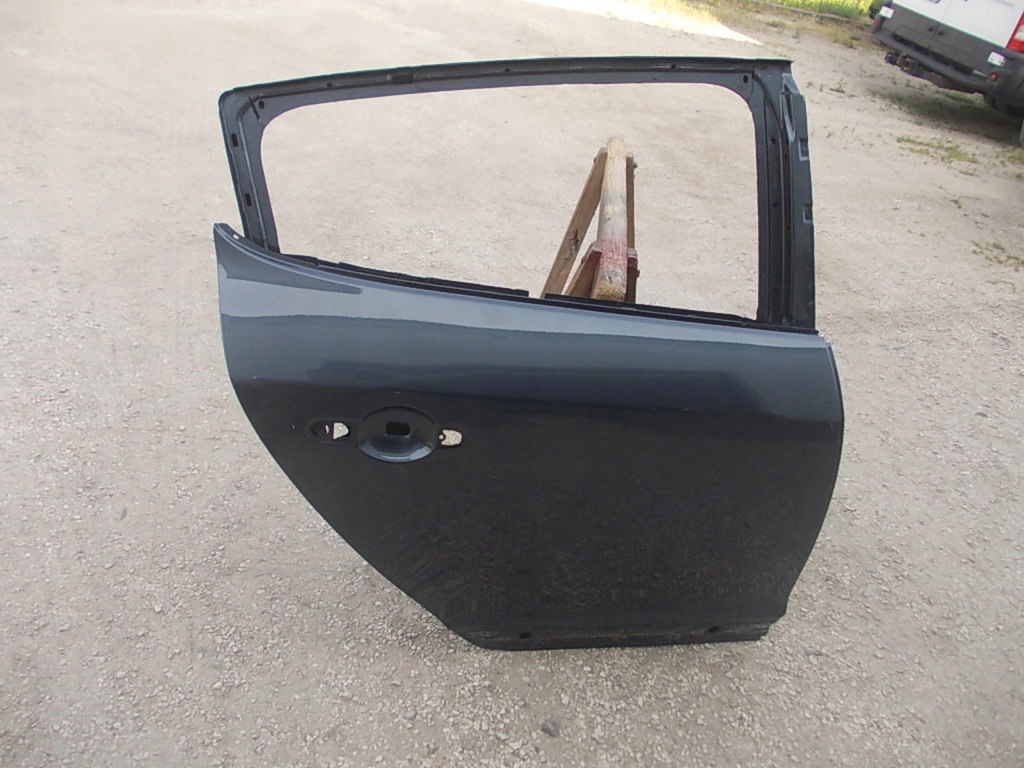 фото №2, Двері задні праве renault megane iii 08 hb