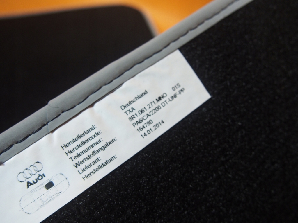 фото №12, Audi q5 8r коврики велюровые grube оригинальные nowe 8r1061271