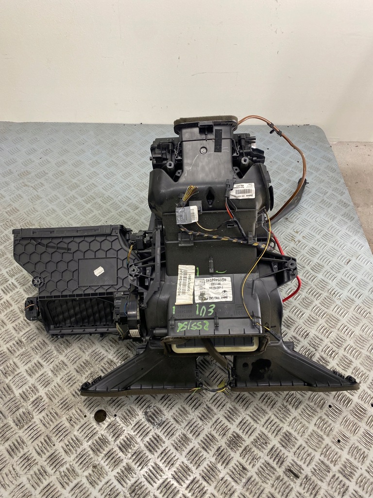 фото №1, Обігрівач повітродувка вентилятор cooper r55 r56 clubman rg/25484/245 eu