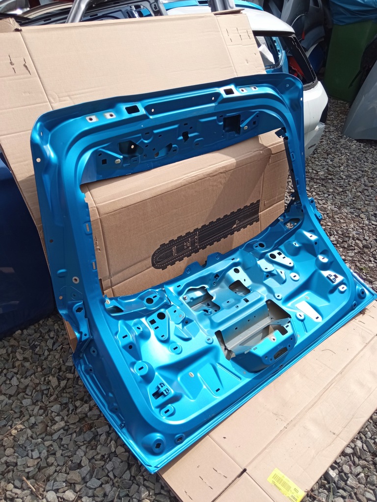 фото №4, Крышка багажника задняя peugeot 2008 ii