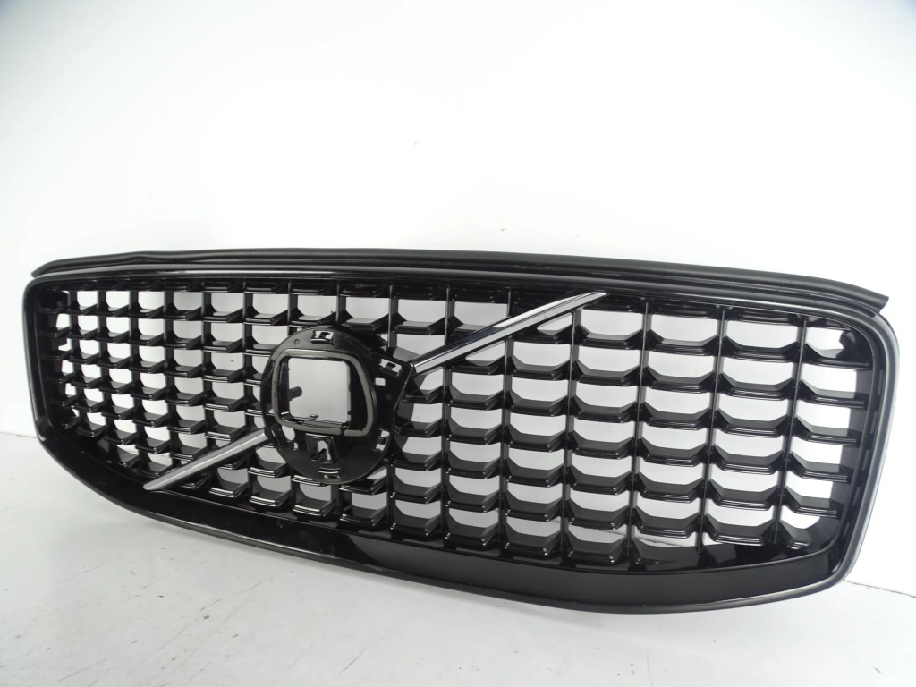 фото №3, Решётка радиатора volvo xc60 ii r-design lift + решётка