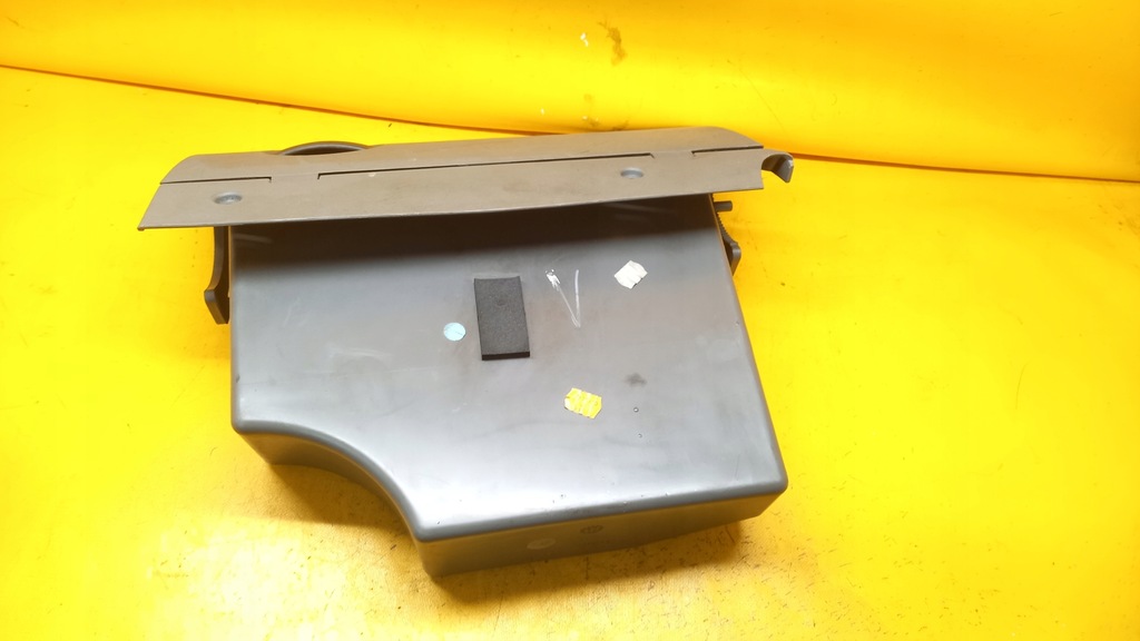 фото №8, Бардачок пасажира corsa c 00-03r 09114401