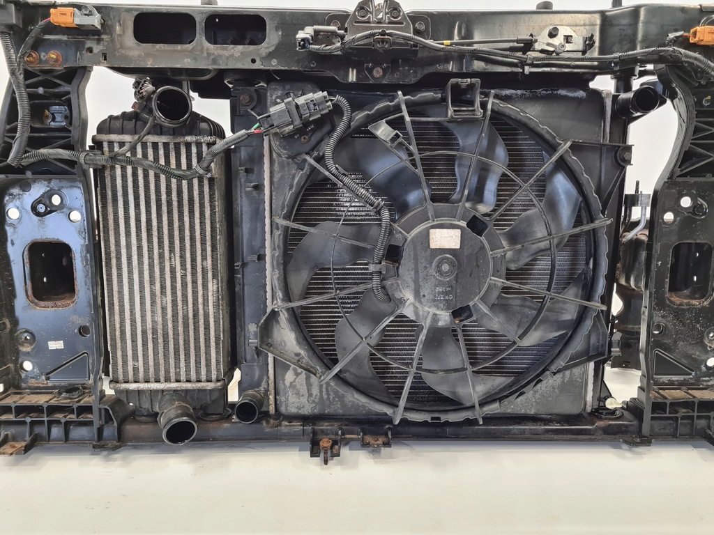 фото №8, Kia carens iv pas передній підсилювач 1.7crdi