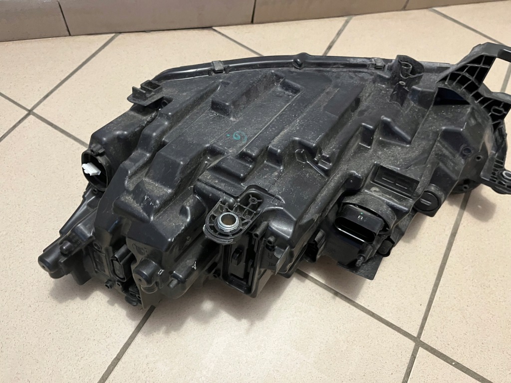 фото №15, Лампа передняя перед правая skoda octavia iv 4 full led 5e4 20-