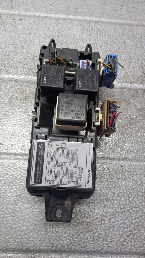 фото №1, Коробка bezp. volvo v40 01r kombi 1.9dci