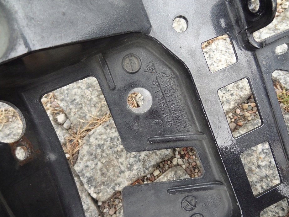 фото №11, Лівий крила перед 971805625 porsche panamera 971