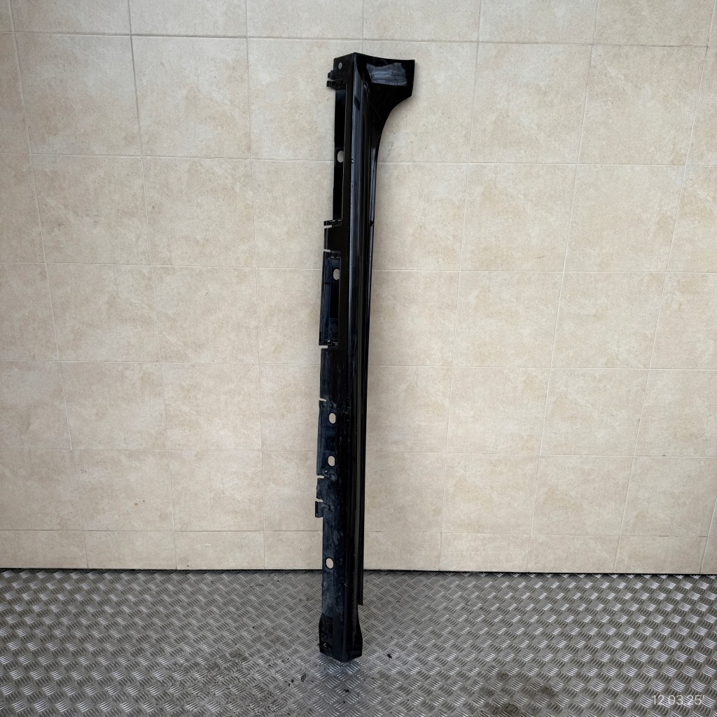 Купить Накладка  порог правая порог toyota yaris iv 75850-k0080