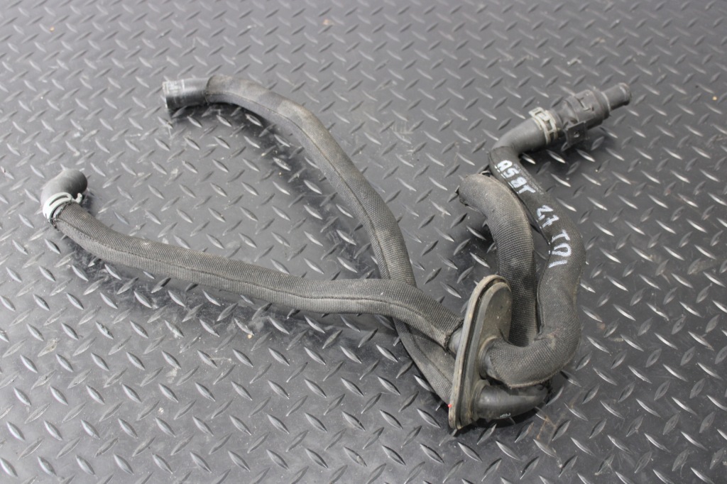 фото №1, Wąż шланг wody 8k1819350ag audi a5 8t 8t0 2.7 tdi