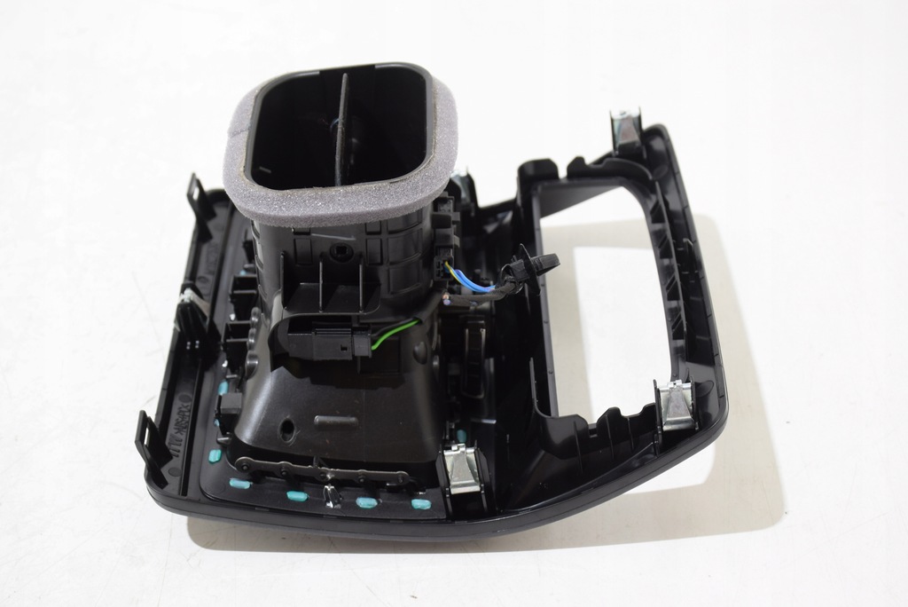 фото №11, Bmw ix3 x3 g08 решётка обдув вентиляционная задняя туннель среднего хром