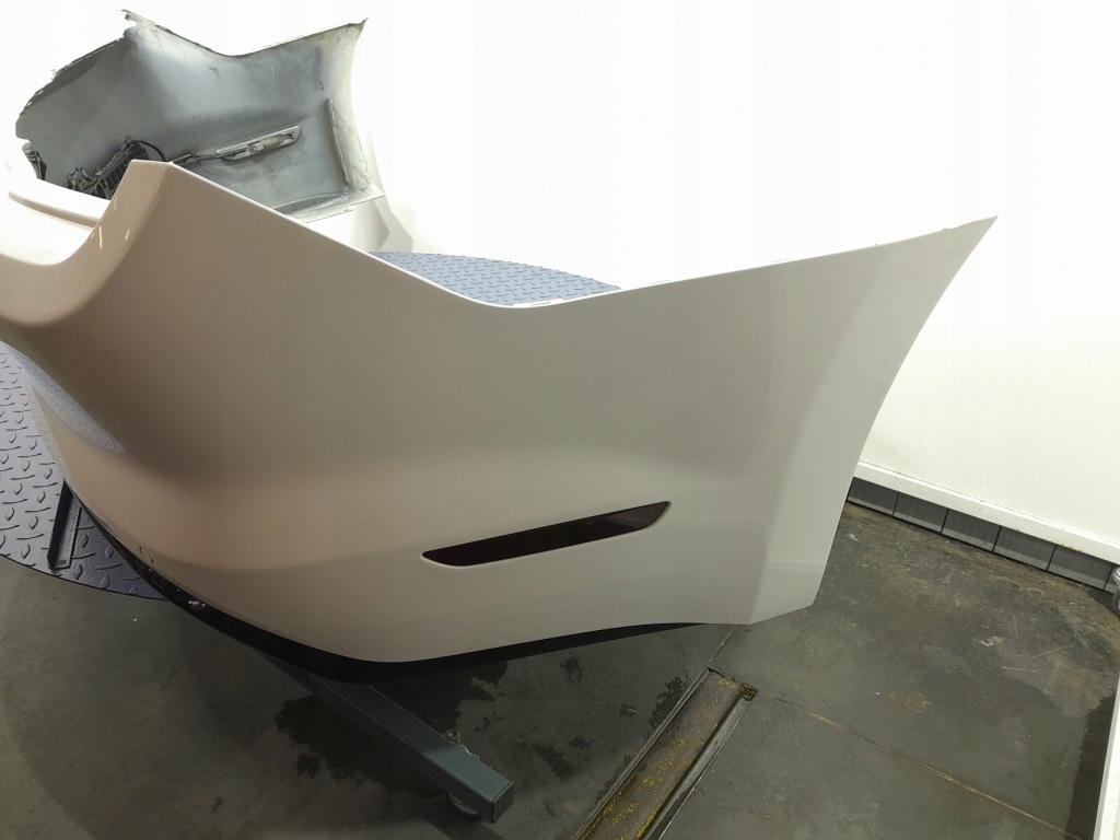 Купить Ford mustang mk vi бампер задняя датчики pdc оксфорд white yz