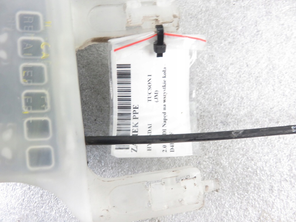 фото №6, Замок правый передний hyundai tucson i 5 pinów