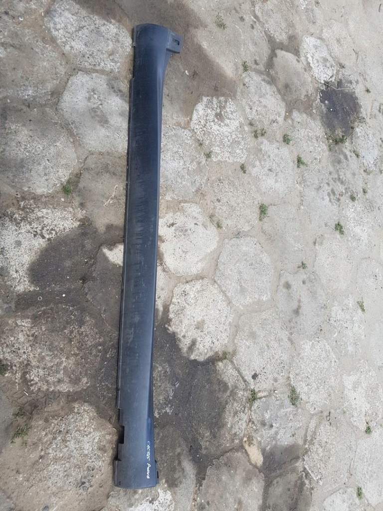 фото №1, Молдинг поріг права citroen c4 cactus 9801521780