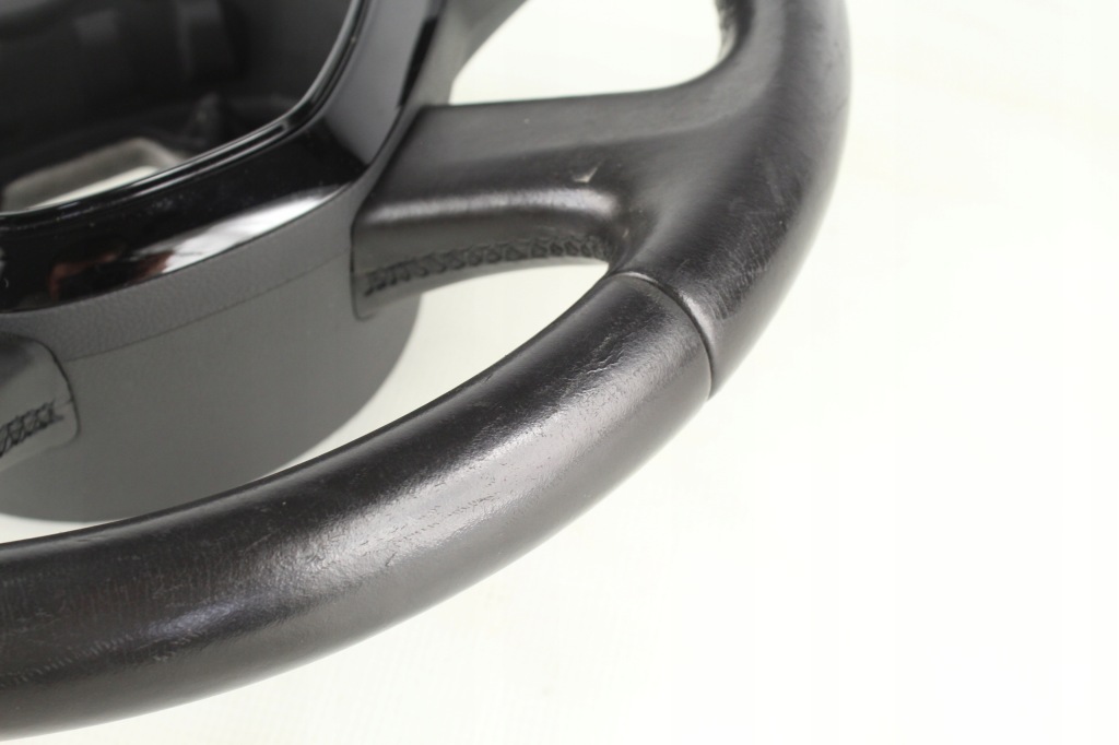 фото №11, Повітропровід шкіряний шкіра skoda octavia iii 12-16 4 спицевий