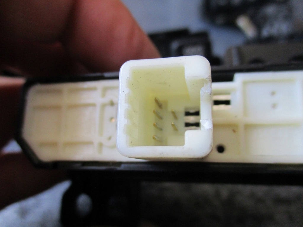 фото №3, Переключатель odo trip lexus rx 15c323