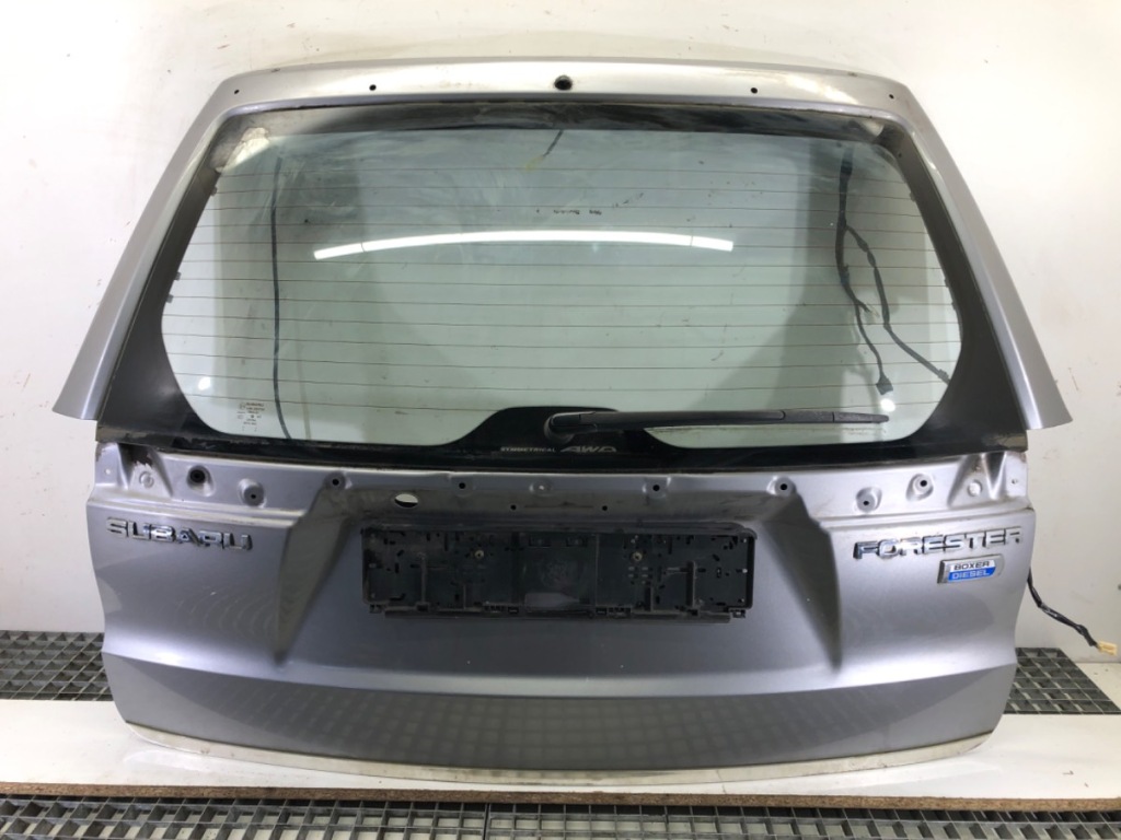 Купити Кришка багажника задній subaru forester ii позашляховий