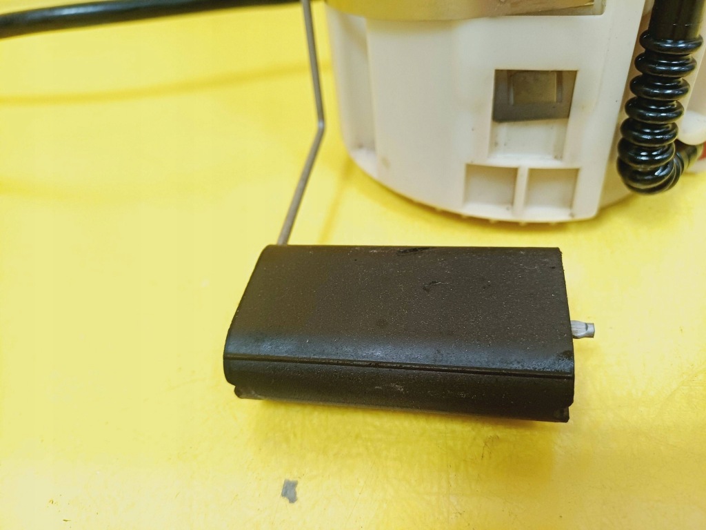 Помпа насос пального w бак lancia thesis 2.4 jtd 0580303035 nr171 Зі Шроту