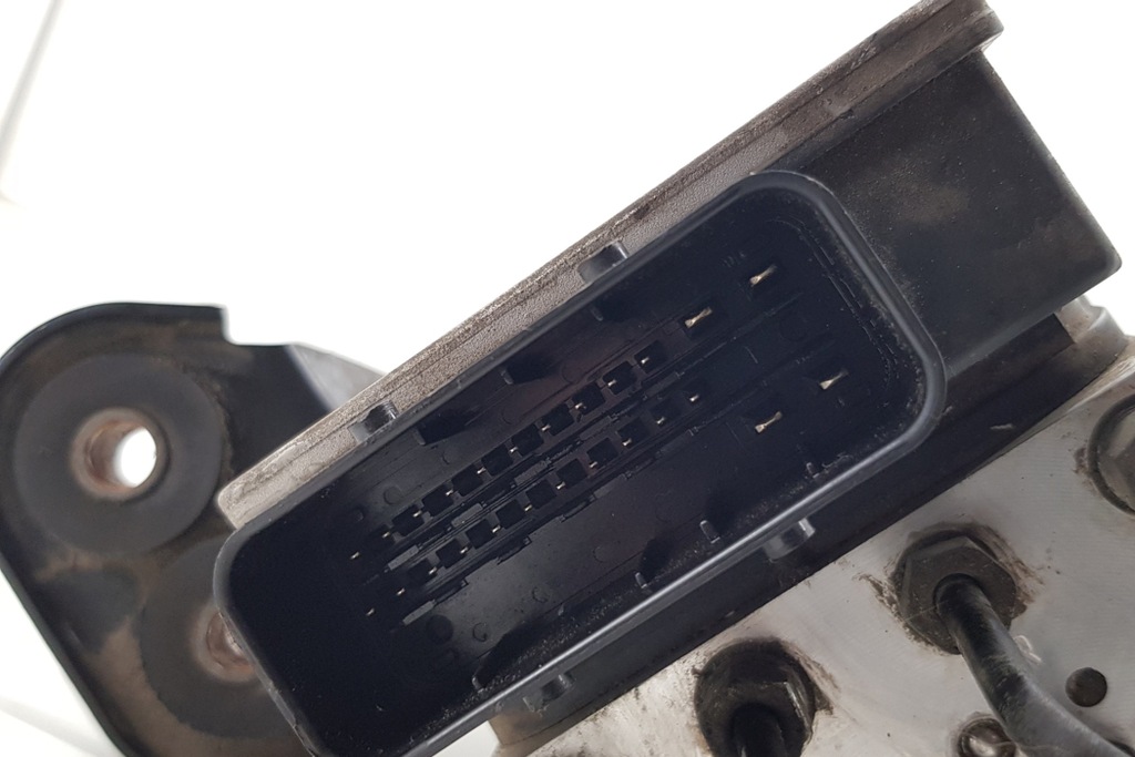 фото №9, Насос abs opel signum 13663901 2.2l бензиновый 114kw 2003