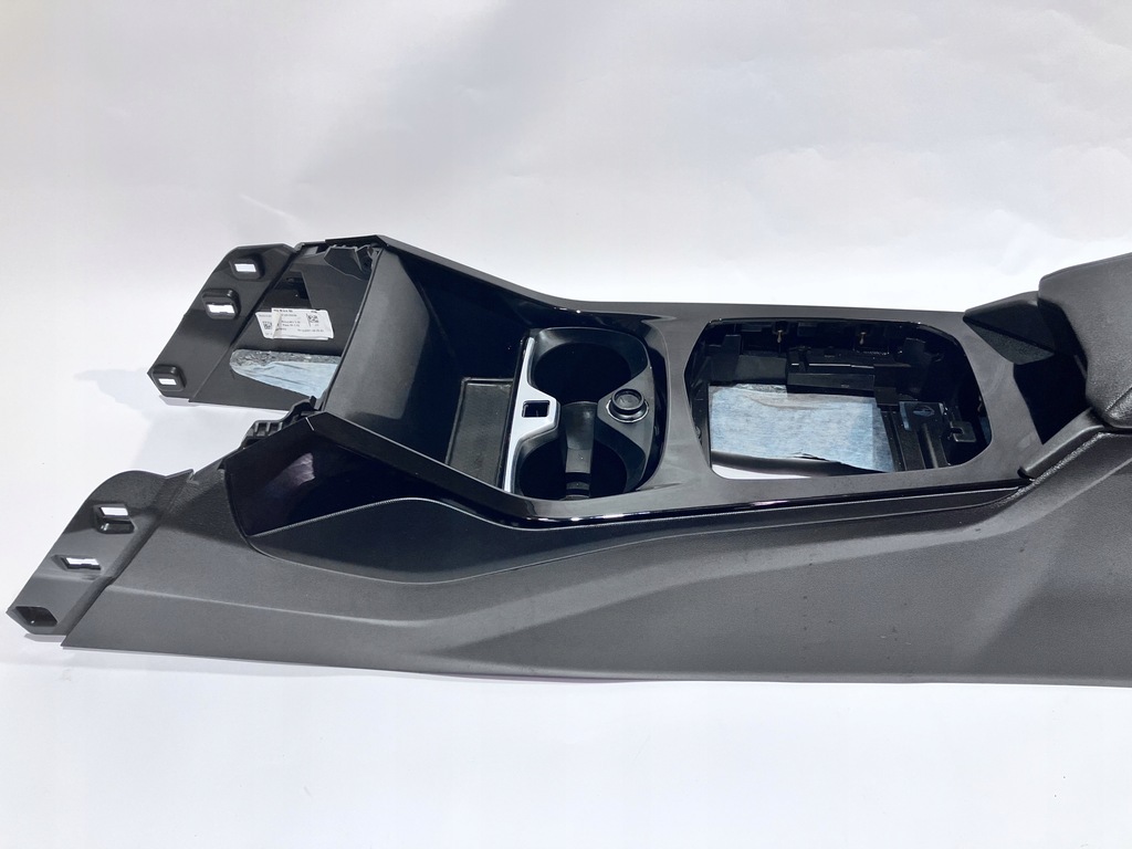 фото №5, Тунель підлокітник bmw 1 f40 uk