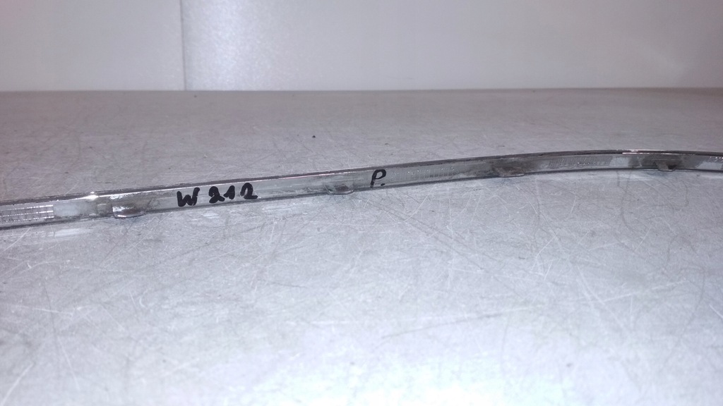 фото №7, Молдинг хром бампера задній правий mercedes e w212