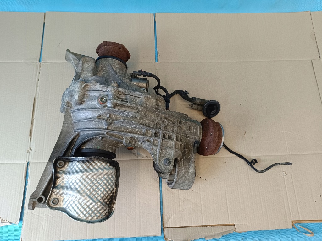 Купить Audi q5 2 fy 2.0 tdi 140kw 2019 r дифференциал дифференциал мост задний  0b0500043k