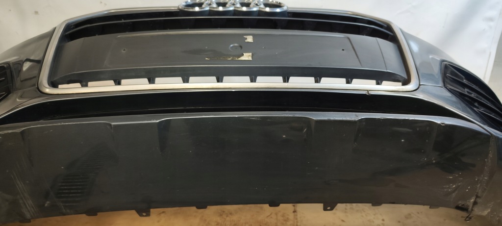 Купити Бампер перед комплектний  audi q3 8u рестайлінг  2016 s-line lx7r